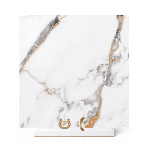 Porcelanato blanco veteado gris y dorado 60x60 referencia 13793