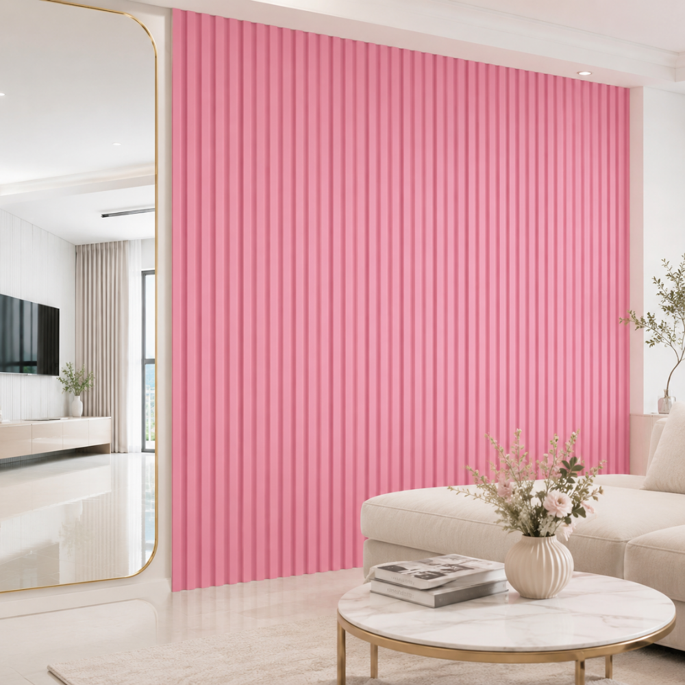 WPC 036 rosado instalado en pared interior moderna